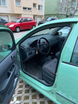 Predám Škoda Fabia 1.4 benzín, r.v. 2001, zelená pistáciová - 3