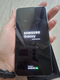 Samsung galaxy S22 128GB NEBLOKOVANÝ - 3