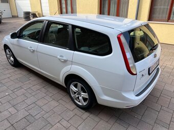 Ford Focus kombi 1.6tdci predam vymenim - 3