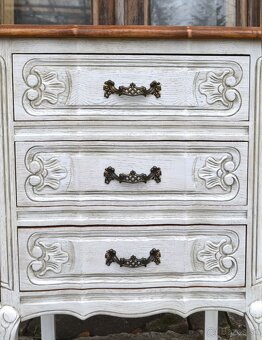 Komoda so šuflíkmi - 3