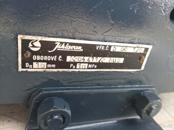 Hydraulický rozvádzač Jihlavan troj sekciový - 3