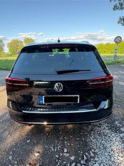 Volkswagen Passat Variant 2.0 R-Line - 3