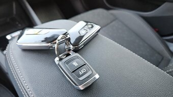 Škoda Octavia Combi 2.0 TDI Style 4x4 DSG( odp. DPH) - 3