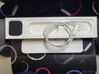 Apple Watch Series 5 Nike+ 44mm, 5 remienkov - 3