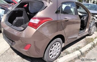 Hyundai i30 1.6 CRDI 2012 predám MOTOR D4FB, 0445110320 trys - 3