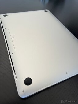 MacBook Air 13" Apple M1 8C CPU 7C GPU 16GB 256GB - 3