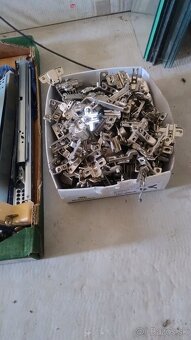 Predam pánty a koľajnice - 3