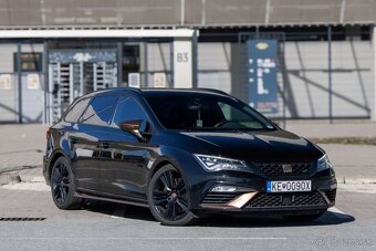 Seat Leon ST Cupra / 221 kW / A/T 7 / 2018 - 3