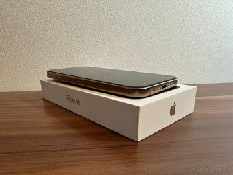 Apple Iphone 16 pro max 256GB Desert Titanium - zlatý - 3