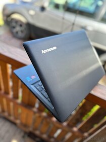 Predám notebook Lenovo G50-30 i3/8GB/240/R5M230/W11 - 3