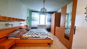 Na predaj veľkometrážny 3 izbový byt s balkónom v Lučenci - 3