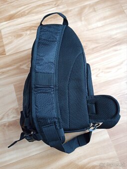 fotokapsa K&F concept Sling Bag 10L Urban Wander 02 - 3