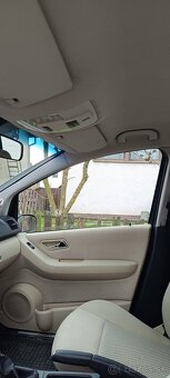 Predám nepojazdne-na náhradné diely Mercedes B A150 - 3