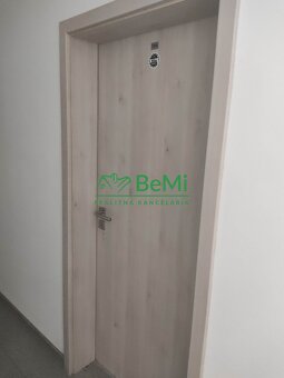 Prenájom kancelárske priestory Kysucké Nové Mesto 43m2 093- - 3