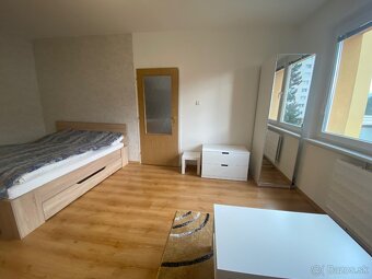 1-izbový byt s balkónom na prenájom–Lipt. Mikuláš, Nábrežie - 3
