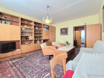 Priestranný 1 izbový byt na Važeckej, PO - ihneď voľný - 3