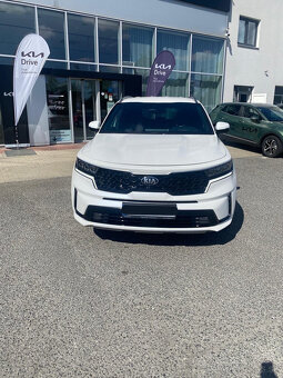 Sorento 2.2 CRDi 8DCT PLATINUM - 3