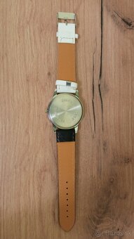 Predam analogove naramkove hodinky - 3