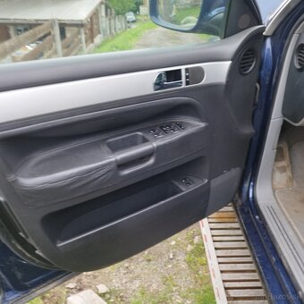 Rozpredám na diely VW Touareg 2,5 TDI - 3
