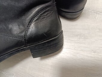Dámske kožené topánky Baťa...veľ.39 - 3