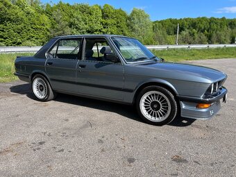 BMW E28 520i Alpina design - 3