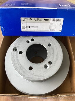 Predam sučiastky Hyundai Tucson 2008 - 3