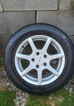 Predám ELEKTRÓNY+GUMY 195/65 R 15 T - 3