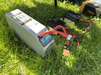 Predám zavažaciu loďku RT4 so sonarom a autopilotom - 3