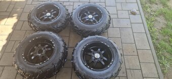 Predám disky+ pneu CF Moto - 3