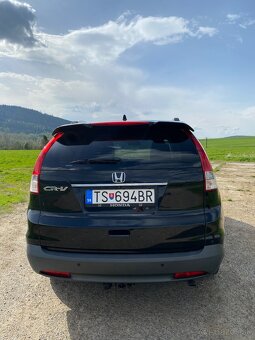 Predám Hondu CR-V 2013 2.2 4x4 - 3