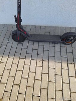 Elektricka kolobežka Xiaomi 5Pro - 3