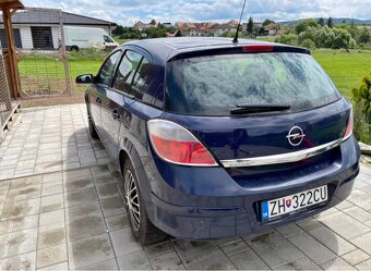 Opel Astra H 2006 1.6 benzín - 77kw - 3