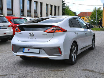 Hyundai Ioniq Electric - 3