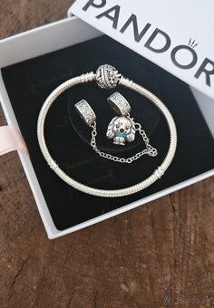 Pandora. - 3