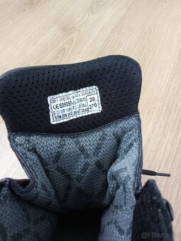 Gore-tex - 3