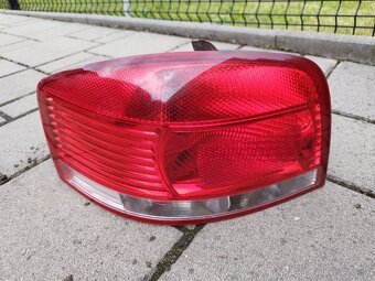 Zadné svetlá audi a3 8p - 3