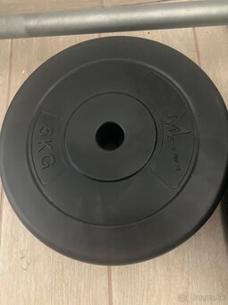závažie 2x5kg, 2x10kg priemer 25mm uplne nove - 3