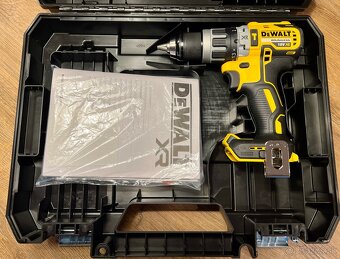 Dewalt DCD796 - 3