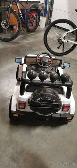 Elektrické detské autíčko Jeep 4x4 - 3