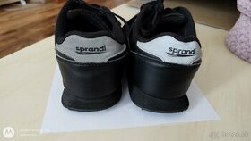 Predám detskú športovú obuv veľkosť 39, zachovalé - 3