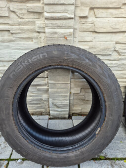 Predám 4ks zimné pneu zn. Nokian WR D4 - 3