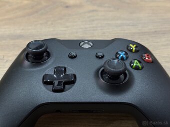 Originál bezdrôtový ovládač na Xbox One Black - 3
