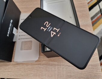 Xiaomi MIX Flip - 3