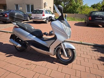 Honda S Wing 125 FES125 - 3