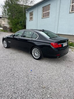 BMW 740XD F01 - 3