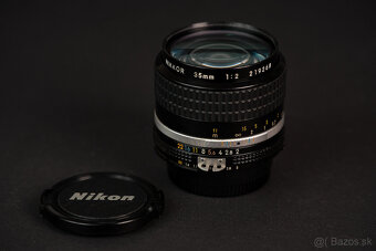 Nikon FE. Nikkor 1:2/35mm - 3