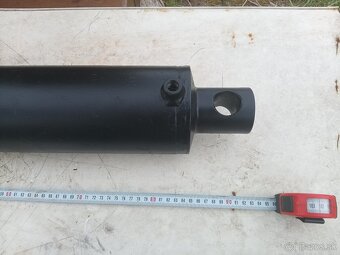 Hydraulický piest 860mm - 3