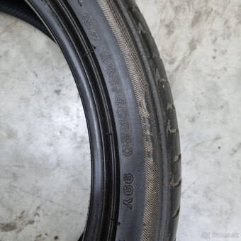 Letné pneumatiky 245/40 R20 BRIDGESTONE DOT3419 - 3