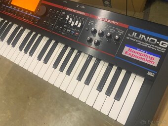 Roland juno g - 3