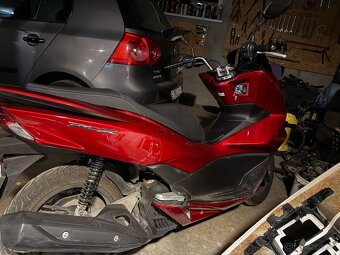 Honda pcx 125cc 2017 - 3